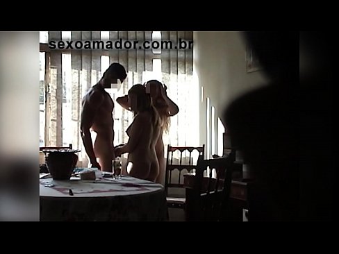 ❤️ Los amigos del sexo invitan a un hombre gigante y a un trío con él ❤️❌ Video de porno en es.pornsexphoto.ru ❌️
